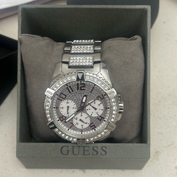 Guess Other - Guess watch men’s silver with diamond accents